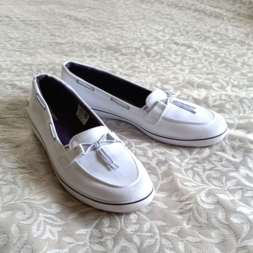 Like-New Keds White Loafers